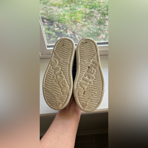 Native Size 11 - Picture 2 of 3